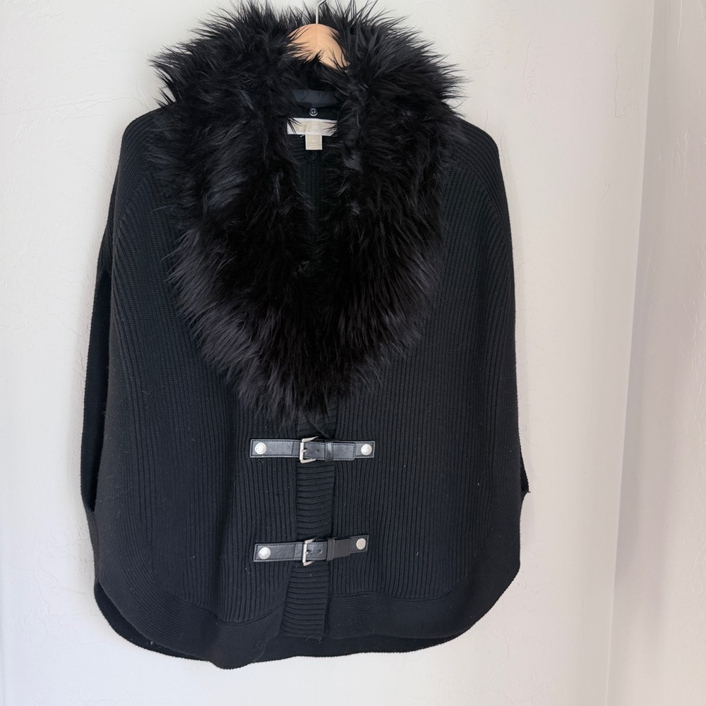 Michael‎ Kors Sweater Cape Womens Meduim Black Faux Fur Collar Knit Poncho Layer